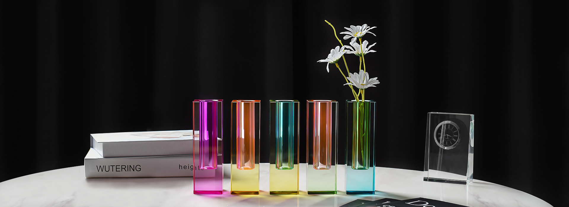 Pujiang Xinyan Crystal Crafts Co., Ltd